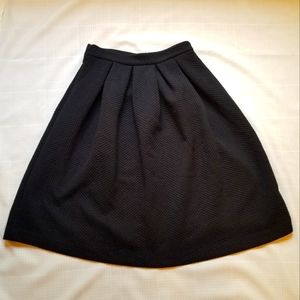 Forever 21 black a line skirt Medium weight